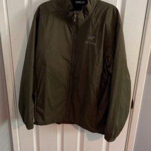 Men’s Arc’teryx, Adam LT Jacket, Extra-Large, Olive Green